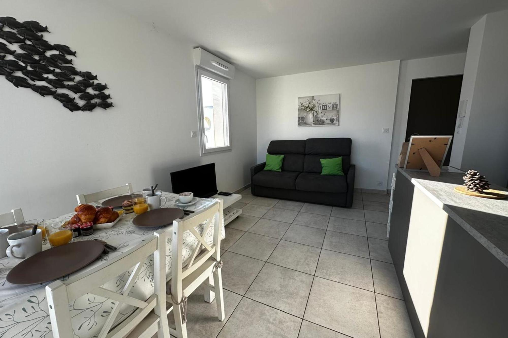 La Roseliere Appartement 2 Chambres 6 Couchages A 400 M De La Plage Le Grau-du-Roi Esterno foto